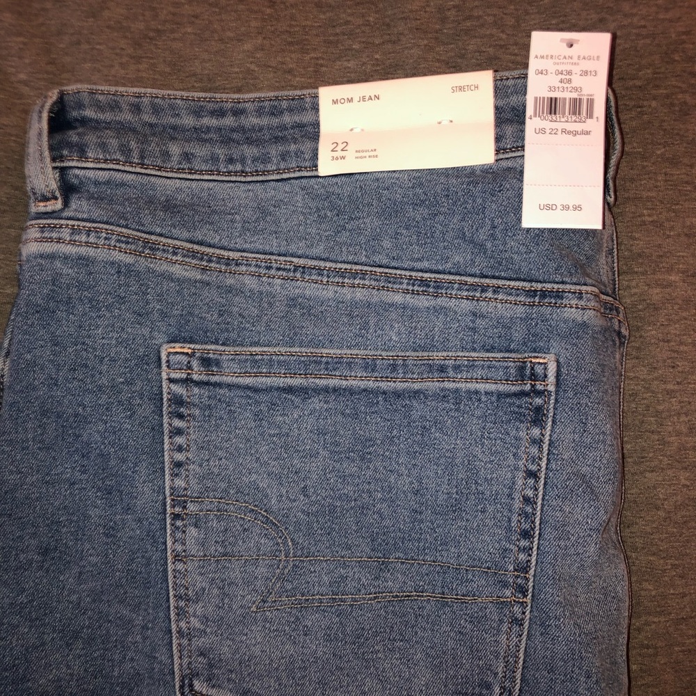 American Eagle Mom Jeans